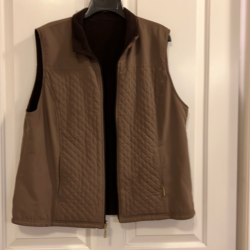 Reversible Karen Scott Sport Vest
